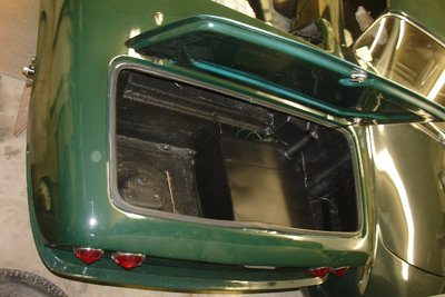 fuel tank in - boot lid open.JPG and 